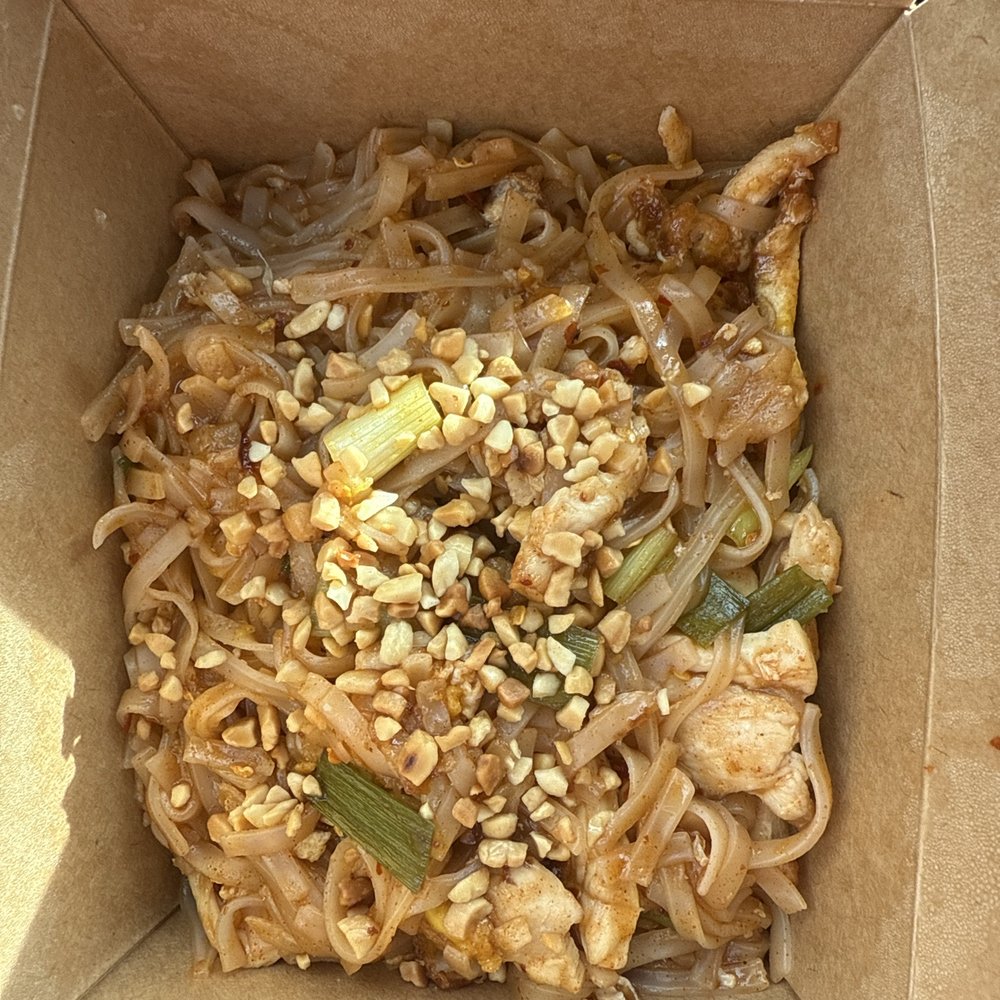 Moo Ping Thai Street Food - 9. Pad Thai Noodles - Food Trucks Near Me - Eugene, Oregon Moo Ping Thai Street Food - 9. Pad Thai Noodles - Food Trucks Near Me - Eugene, Oregon