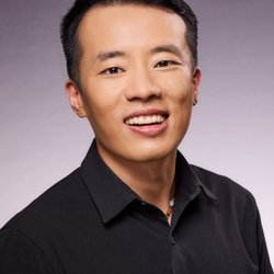 Andrew Hair Studio - Owner @andrewlovescolor we are the best dimensional color specialist salon in town, all inquiries check andrewhairstudio.com