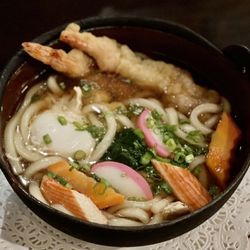 Plum Garden - Nabeyaki Udon Noodle