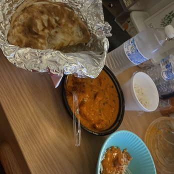 Raaga Tandoor - Garlic Naan and Butter Chicken - Indian Near Me - Burke, Virginia Raaga Tandoor - Garlic Naan and Butter Chicken - Indian Near Me - Burke, Virginia