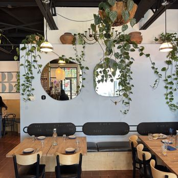 Gather 22 - Inside - Pizza Near Me - Indianapolis, Indiana