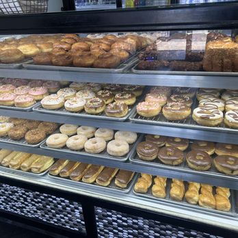Foster's Donuts - Donuts Near Me - Bakersfield, California