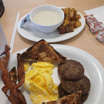 Eggs Up Grill - Breakfast & Brunch Near Me - Austell, Georgia