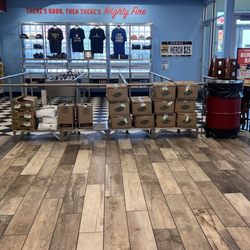Mighty Fine Burgers - Produce/Merch