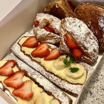 Cream Pan - So good! - Bakeries Near Me - Tustin, California Cream Pan - So good! - Bakeries Near Me - Tustin, California