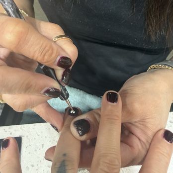 TD Nail Studio - Have had several amazing experiences at this nail salon. Welcoming and friendly staff. It's been my go to for months! - Nail Salons Near Me - Oxnard, California