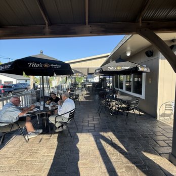 Black Sheep Pub And Grill - Outside of the restaurant, nice seating area - Pubs Near Me - Green Bay, Wisconsin