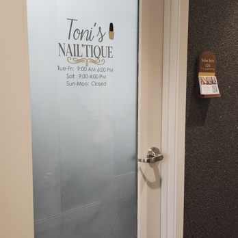 Toni's Nail Tique - Nail Salons Near Me - Germantown, Tennessee Toni's Nail Tique - Nail Salons Near Me - Germantown, Tennessee