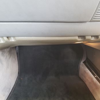 Leather Menders - I am seeing yellow - Furniture Reupholstery Near Me - Austin, Texas