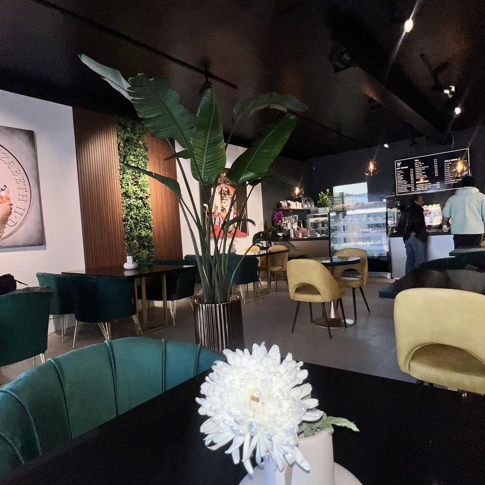M&A Cafe - Cozy and clean - Cafes Near Me - Toronto, Ontario M&A Cafe - Cozy and clean - Cafes Near Me - Toronto, Ontario