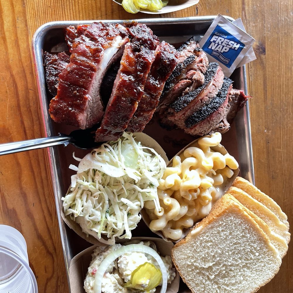 Stanley's Famous Pit Barbecue - Barbeque Near Me - Tyler, Texas Stanley's Famous Pit Barbecue - Barbeque Near Me - Tyler, Texas