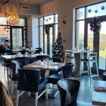 Hummingbird Bar & Kitchen - New American Near Me - Alexandria, Virginia Hummingbird Bar & Kitchen - New American Near Me - Alexandria, Virginia