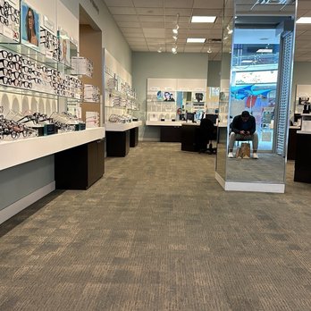 LensCrafters - Eyewear & Opticians Near Me - Los Angeles, California LensCrafters - Eyewear & Opticians Near Me - Los Angeles, California