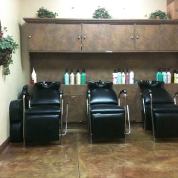 Tresses Salon - Day Spas Near Me - Santa Clarita, California Tresses Salon - Day Spas Near Me - Santa Clarita, California