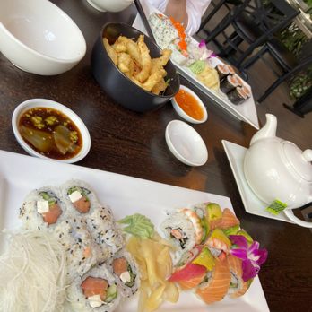 Sushi One - Philly Roll, Crunchy Roll, Rainbow Roll and Salmon Maki - Sushi Bars Near Me - Raleigh, North Carolina Sushi One - Philly Roll, Crunchy Roll, Rainbow Roll and Salmon Maki - Sushi Bars Near Me - Raleigh, North Carolina