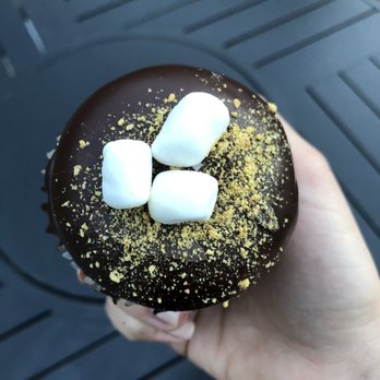 Sweet Karma Desserts - Malomars cupcake - Desserts Near Me - Plainview, New York Sweet Karma Desserts - Malomars cupcake - Desserts Near Me - Plainview, New York