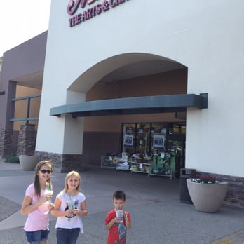 Michaels - Taking the kids Mother's Day shopping for a friend - Arts & Crafts Near Me - Peoria, Arizona