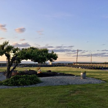 Dungeness Barn House B&B - Bed & Breakfast Near Me - Sequim, Washington