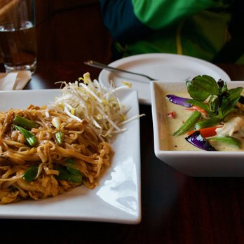 Arches Thai - Pad thai and green curry with chicken. - Thai Near Me - Moab, Utah
