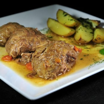 Génova - Carrillada - Tapas Bars Near Me - Seville, SE