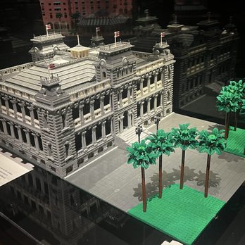 Bishop Museum - Legos exhibit - Museums Near Me - Honolulu, Hawaii