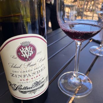 V Sattui Winery - Wineries Near Me - Saint Helena, California V Sattui Winery - Wineries Near Me - Saint Helena, California