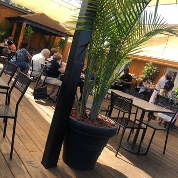 Nick's Lobster House - View of outside dining - Seafood Near Me - Brooklyn, New York Nick's Lobster House - View of outside dining - Seafood Near Me - Brooklyn, New York