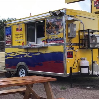 Empanadas y Arepas Jovi - Food Truck Combined with an Auto Sales and Mechanic location - Food Trucks Near Me - San Antonio, Texas Empanadas y Arepas Jovi - Food Truck Combined with an Auto Sales and Mechanic location - Food Trucks Near Me - San Antonio, Texas