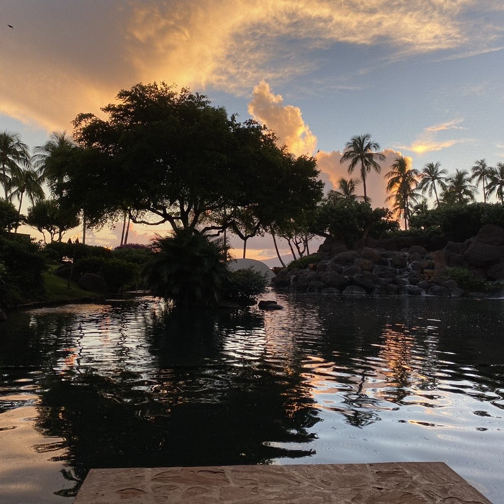 Son'z Steakhouse - View from our table at 6pm - Steakhouses Near Me - Lahaina, Hawaii Son'z Steakhouse - View from our table at 6pm - Steakhouses Near Me - Lahaina, Hawaii