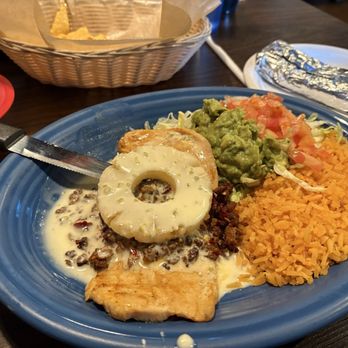 Zapata's Mexican Kitchen - El Tapatío - Mexican Near Me - Pickerington, Ohio Zapata's Mexican Kitchen - El Tapatío - Mexican Near Me - Pickerington, Ohio