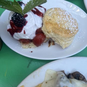 Alcove Café & Bakery - Strawberry and cream biscuit - Bakeries Near Me - Los Angeles, California Alcove Café & Bakery - Strawberry and cream biscuit - Bakeries Near Me - Los Angeles, California