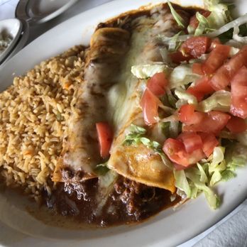 Lauriol Plaza - Chicken Enchiladas - Mexican Near Me - Washington, DC, District of Columbia Lauriol Plaza - Chicken Enchiladas - Mexican Near Me - Washington, DC, District of Columbia