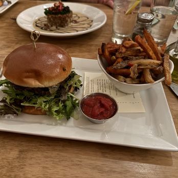 Leaf Vegetarian Restaurant - Mushroom Burger - Vegetarian Near Me - Boulder, Colorado Leaf Vegetarian Restaurant - Mushroom Burger - Vegetarian Near Me - Boulder, Colorado