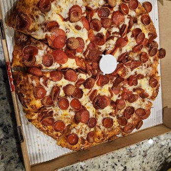 Mountain Mike's Pizza - Elyson - Large pepperoni pizza - Chicken Wings Near Me - Katy, Texas Mountain Mike's Pizza - Elyson - Large pepperoni pizza - Chicken Wings Near Me - Katy, Texas