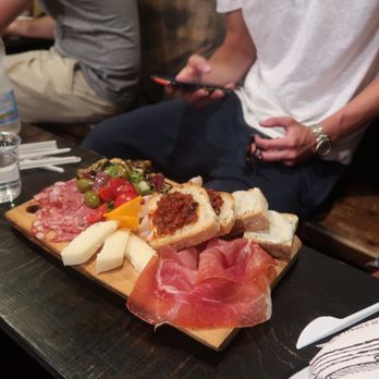 Cantina dei Papi - This was a 10€ board - Wine Bars Near Me - Rome, RM