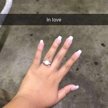 Golden Nails - Nail Salons Near Me - Honolulu, Hawaii