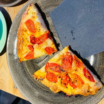 Copenhagen Coffee Lab & Bakery - Focaccia - Coffee & Tea Near Me - Lisbon, 11
