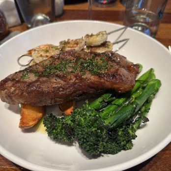 Francis Ford Coppola Winery - Surf and turf--steam and shrimp, broccolini - Wineries Near Me - Geyserville, California Francis Ford Coppola Winery - Surf and turf--steam and shrimp, broccolini - Wineries Near Me - Geyserville, California