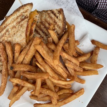 D'Nuez - Chipotle panini with fries - New Mexican Cuisine Near Me - Chicago, Illinois D'Nuez - Chipotle panini with fries - New Mexican Cuisine Near Me - Chicago, Illinois