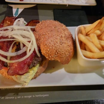 Belmondo - Burgers Near Me - Valencia, V Belmondo - Burgers Near Me - Valencia, V