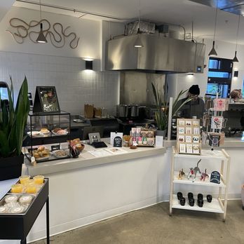 Proyecto Diaz Coffee - Counter - Coffee & Tea Near Me - Oakland, California