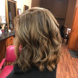 Highlights Salon