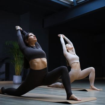 Fedele De Santis - PRIVATE ONE ON ONE YOGA - Gyms Near Me - West Hollywood, California Fedele De Santis - PRIVATE ONE ON ONE YOGA - Gyms Near Me - West Hollywood, California