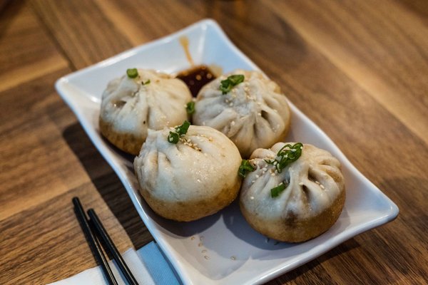 LaoWu Authentic ShangHai Dumpling by null