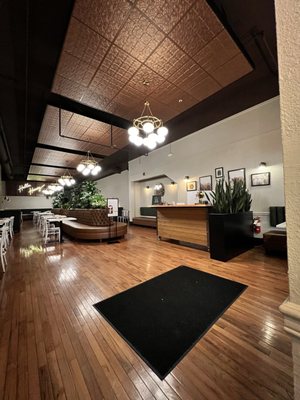 The Hive Social by null