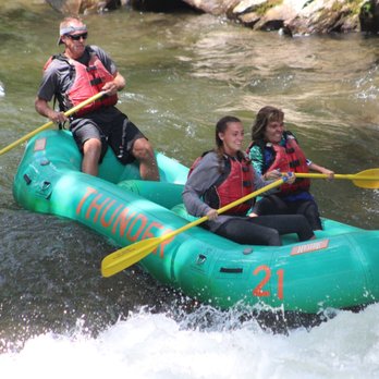 Rolling Thunder River Co - Rafting/Kayaking Near Me - Bryson City, North Carolina Rolling Thunder River Co - Rafting/Kayaking Near Me - Bryson City, North Carolina