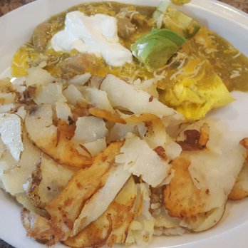 Flor's Diner - American Near Me - Colton, California