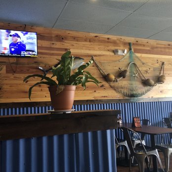 Sabor Mazatlan - Seating area with mounted TV's. - Mexican Near Me - Dillon, Colorado