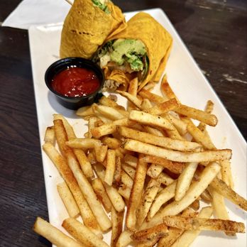 Square Roots - Mother Clucker with Cajun Fries - Gastropubs Near Me - Crown Point, Indiana