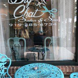 Big Chat Salon